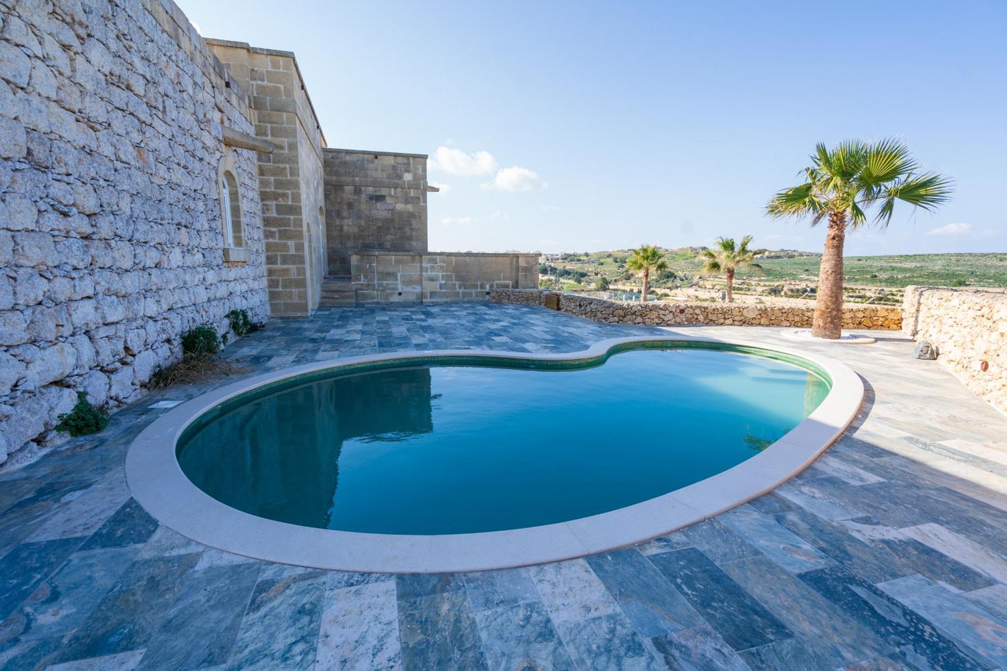 L-Eremita Boutique Hotel Qala Kültér fotó